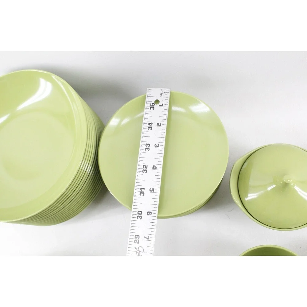 Vintage MCM‎ Oneida Melamine 70s Avocado Ivy Green Lot Of 42